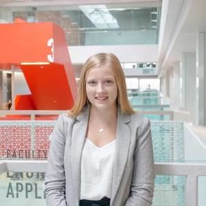 Meet your Posher, Kristen